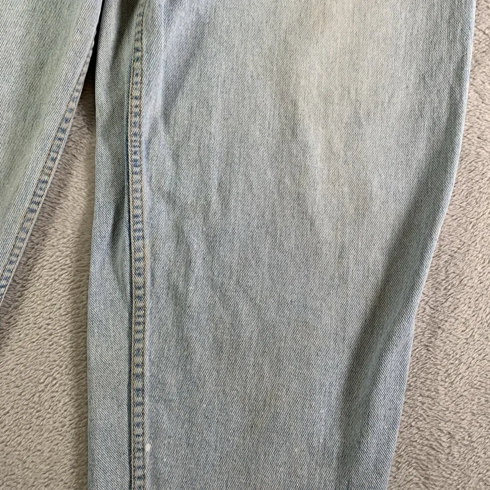 Vintage Levis 560 Jeans Mens 38x28 (Tag 38x30) Blue Light Wash Denim Made In USA